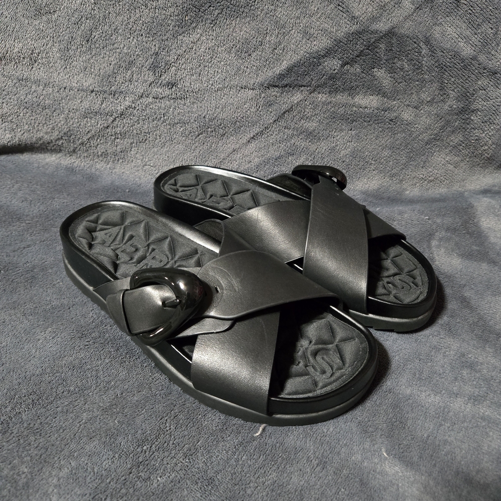 Aerosoles Lago Black Leather Sandals Women's Size 7 NWOT